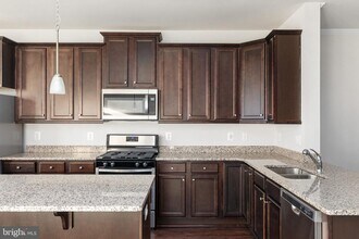 1805 Evans Rd in Frederick, MD - Building Photo - Building Photo