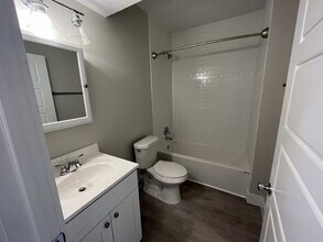 1966 Randall Rd in Cleveland, OH - Building Photo - Building Photo