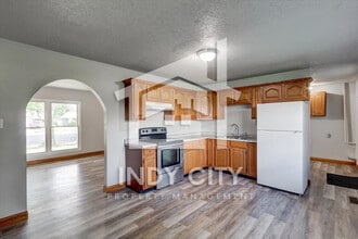 90 Bryant Ct in Franklin, IN - Building Photo - Building Photo