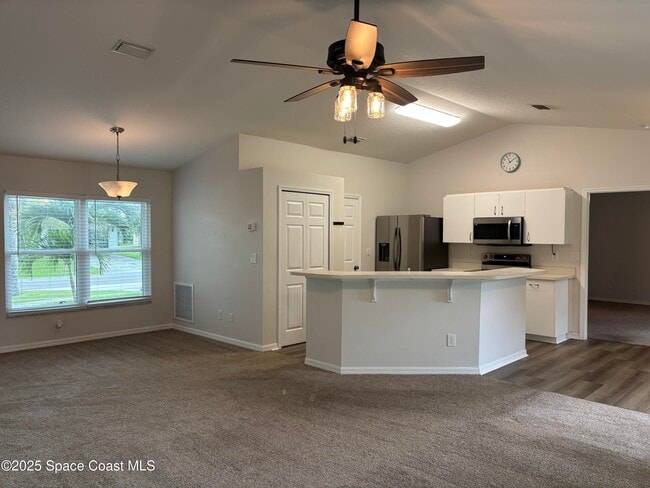 280 Meehan Ave NW in Palm Bay, FL - Building Photo - Building Photo