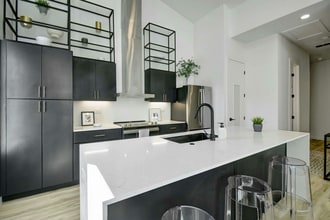 Botanica Oak Hills in San Antonio, TX - Building Photo - Building Photo