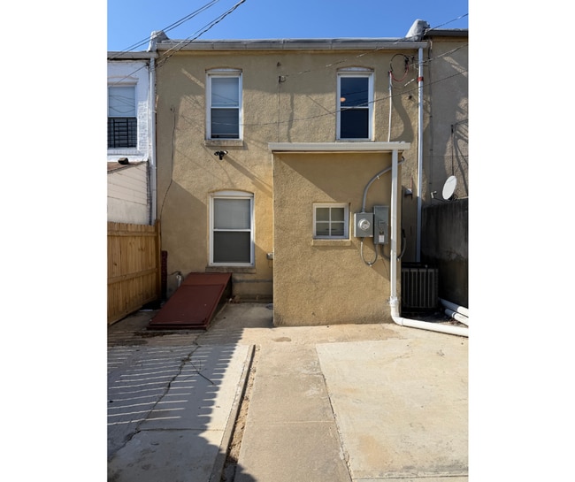 2103 Belair Rd in Baltimore, MD - Building Photo - Building Photo