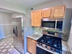 4348 Kirby Ave in Cincinnati, OH - Building Photo - Building Photo