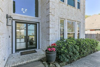 4003 Cypress Grove Ln in Houston, TX - Building Photo - Building Photo