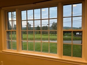 15 E Pothouse Rd in Phoenixville, PA - Building Photo - Building Photo