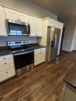 1601 Westwood Cir in Belgrade, MT - Building Photo