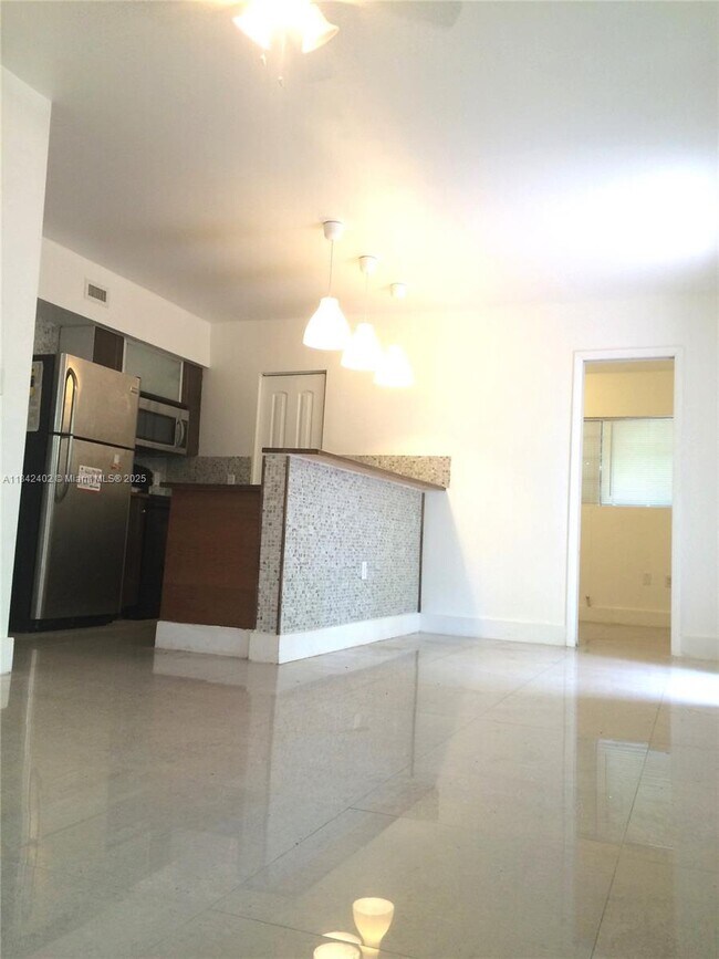 property at 7025 Rue Granville
