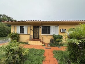 5103 NW 8th Ave, Unit 5103 in Miami, FL - Building Photo - Building Photo