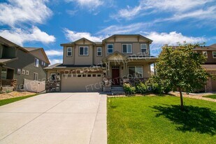 436 Routt Dr in Loveland, CO - Building Photo