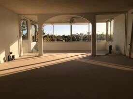 8701 Delgany Ave, Unit 204 in Playa Del Rey, CA - Building Photo
