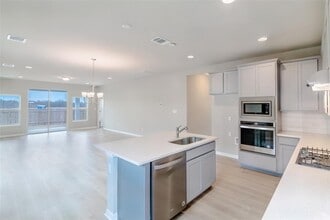 113 Watercourse Wy in Bastrop, TX - Building Photo - Building Photo