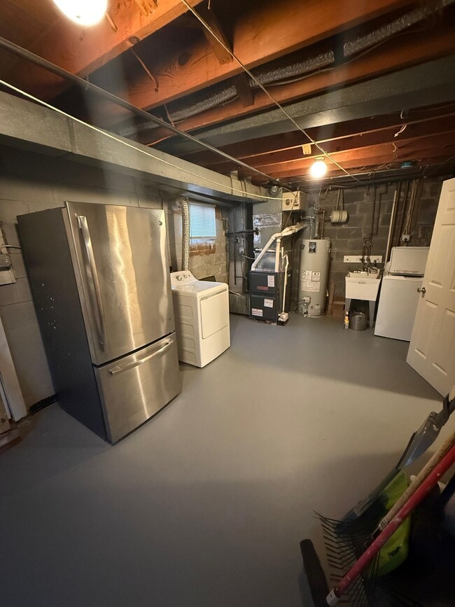 7301 Calder Dr in Capitol Heights, MD - Building Photo - Building Photo