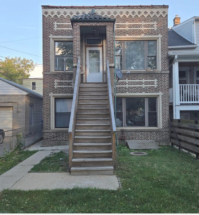 1915 N Karlov Ave, Unit #2