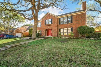 1561 Yaggi Dr in Flower Mound, TX - Building Photo - Building Photo