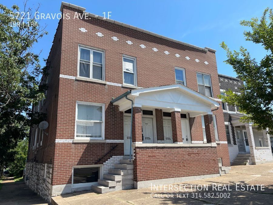 5721 Gravois Ave in St. Louis, MO - Building Photo
