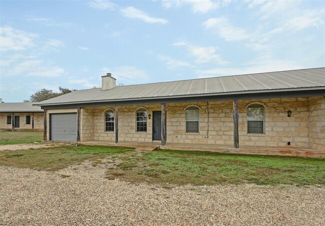 111 Chestnut Ridge in Dripping Springs, TX - Building Photo - Building Photo