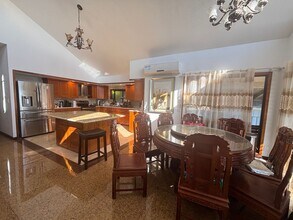 1055 Alewa Dr in Honolulu, HI - Building Photo - Building Photo