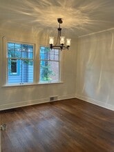 2427 E McGraw St in Seattle, WA - Building Photo - Building Photo
