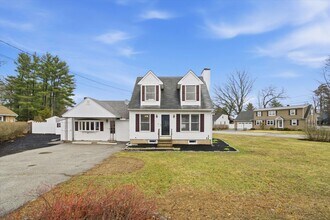 14 Plummer Rd in Bedford, NH - Building Photo - Building Photo