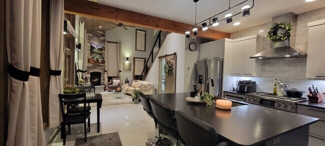 2100 Marys Lake Rd, Unit Lower Unit