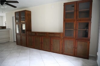 730 Dezso Dr in Alvin, TX - Building Photo - Building Photo