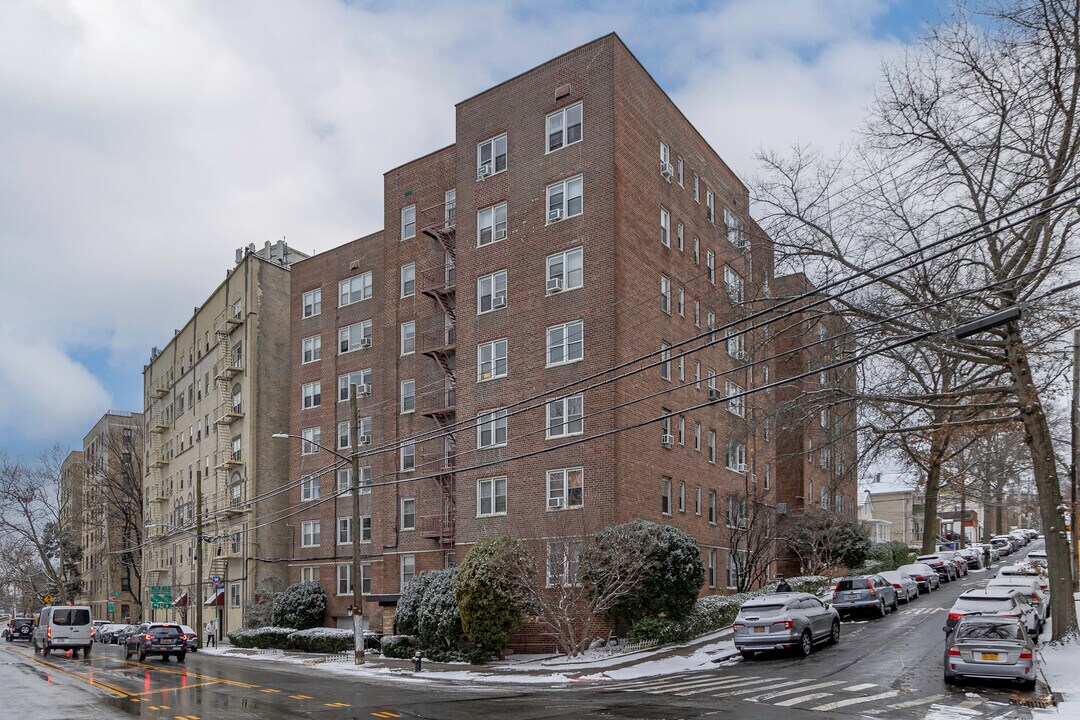 4265 Webster Ave in Bronx, NY - Building Photo
