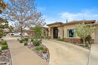 1316 Hookridge Dr in El Paso, TX - Building Photo - Building Photo