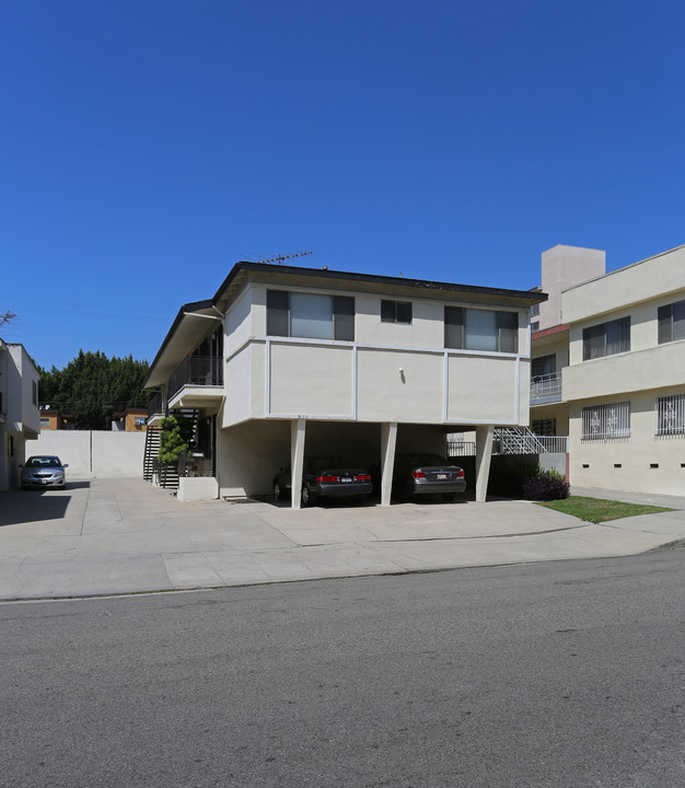 975 S Kingsley Dr in Los Angeles, CA - Building Photo