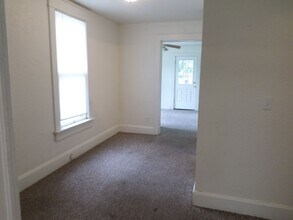 715 Laramie St in Manhattan, KS - Building Photo - Building Photo