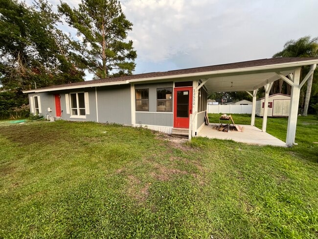 property at 32530 2nd Ave