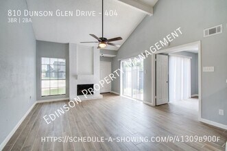 Blakemore Townhomes in Houston, TX - Foto de edificio - Building Photo