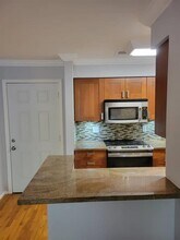 3116 Pine Heights Dr NE in Atlanta, GA - Building Photo - Building Photo