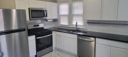 20 Taylor Ave in Poughkeepsie, NY - Building Photo - Building Photo