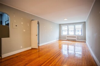 302 E Broadway in Long Beach, NY - Building Photo - Building Photo