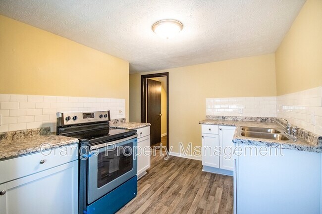 2230 S 15th St in Omaha, NE - Building Photo - Building Photo