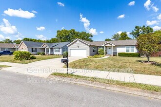 1154 Wrights Mill Rd in Spring Hill, TN - Building Photo - Building Photo
