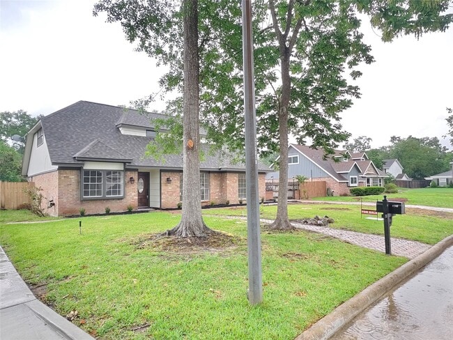 4106 Clovernook Ln in Seabrook, TX - Building Photo - Building Photo