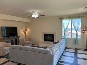 1651 Daybreak Pl in Escondido, CA - Building Photo - Building Photo