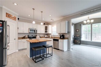 300 Kilt Dr, Unit A in Chester, VA - Building Photo - Building Photo