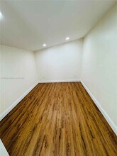 5630 Simms St in Hollywood, FL - Building Photo - Building Photo