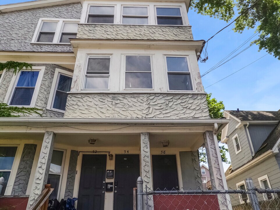 56 Bell St in Bridgeport, CT - Building Photo