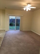 1025 Martin Ct in Yuba City, CA - Building Photo - Building Photo