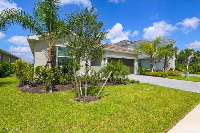 property at 2155 Hamlin St