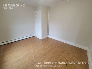 49 Main St in Sunapee, NH - Building Photo - Building Photo