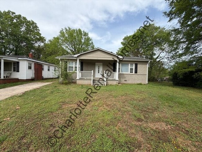 266 Georgia St SW in Concord, NC - Building Photo - Building Photo