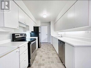 260-260 Heath St W in Toronto, ON - Building Photo - Building Photo