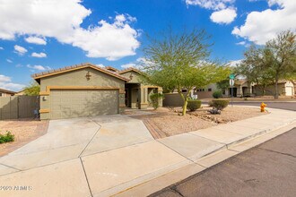 17554 W Cardinal Dr in Goodyear, AZ - Building Photo - Building Photo