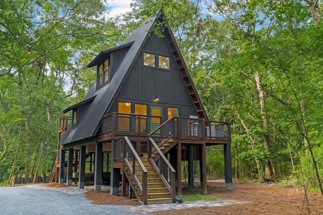 property at 493 Choctawhatchee River Rd