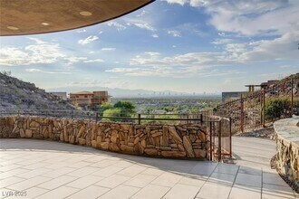 1608 Liege Dr in Henderson, NV - Building Photo - Building Photo