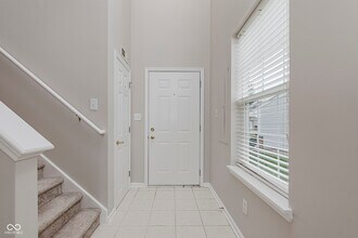 1876 Misty Lake Dr in Indianapolis, IN - Building Photo - Building Photo